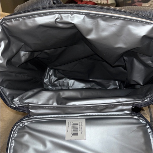 Igloo Laguna Backpack Cooler Bag - Picture 5 of 11